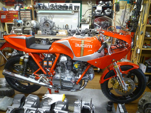 ドゥカティMHR900　車載工具（ベベル　1000ミレ　S2　750SSイモラ　マイクヘイルウッド　ドカ　絶版貴重　DUCATI　ワイドSS　GT860